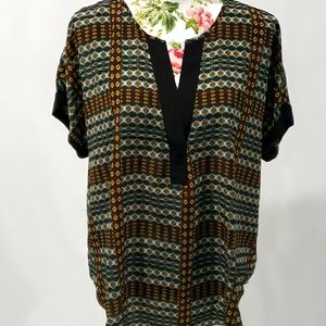 Cato Multi-Color V-Neck XL Top